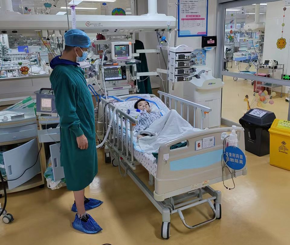 宿迁跨省救护车出租公司